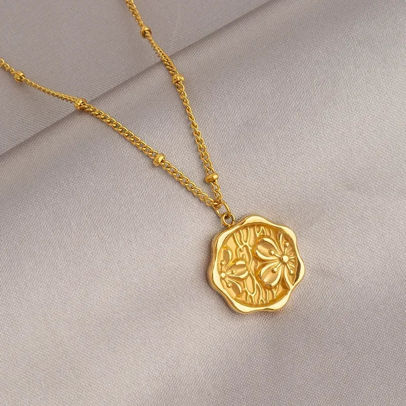 Valentine Jewelry Opal Necklace Sunflower Stainless Steel Engraving Shell Pendant Necklace for Women Men Fashion Jewelry