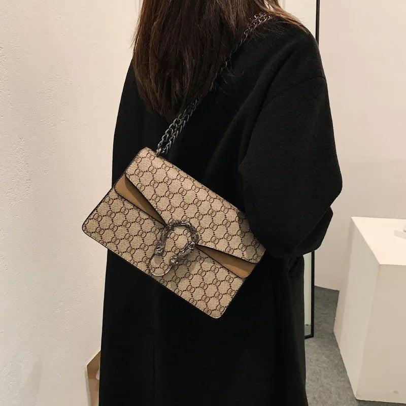 Premium Retro Bacchus Bag Women's New Women's Versatile European and American Fashion Chain Bag Single Shoulder Messenger Bag