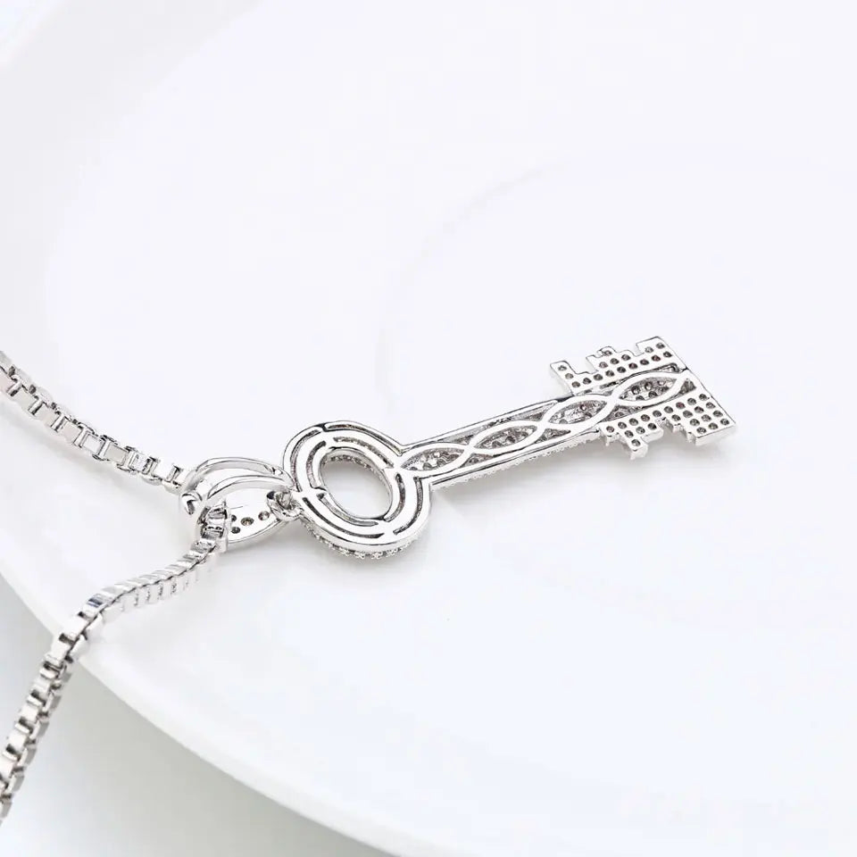 VANAXIN Romantic Key Pendant Necklaces Charms Cute Lock Heart Jewels High Quality Silver Color Chain Valentine Gift