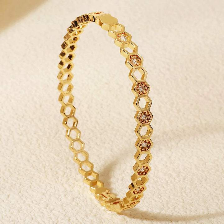 QYY Valentine's Day Simple Fashion Copper with Zirconia Open Bracelet Classic Woman's Jewelry Everyday Bracelets As Gifts