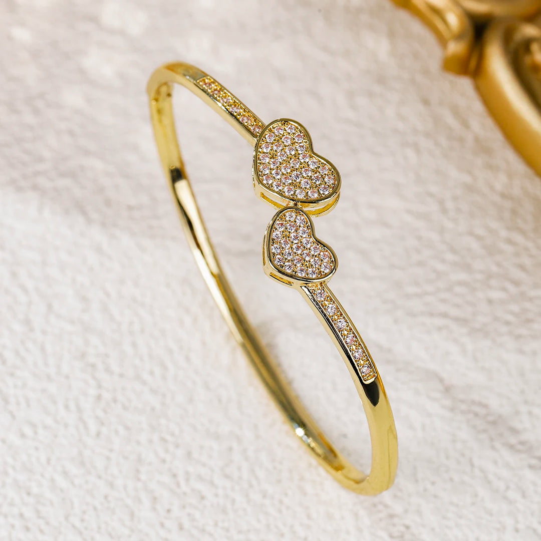 QYY Valentine's Day Simple Fashion Copper with Zirconia Open Bracelet Classic Woman's Jewelry Everyday Bracelets As Gifts