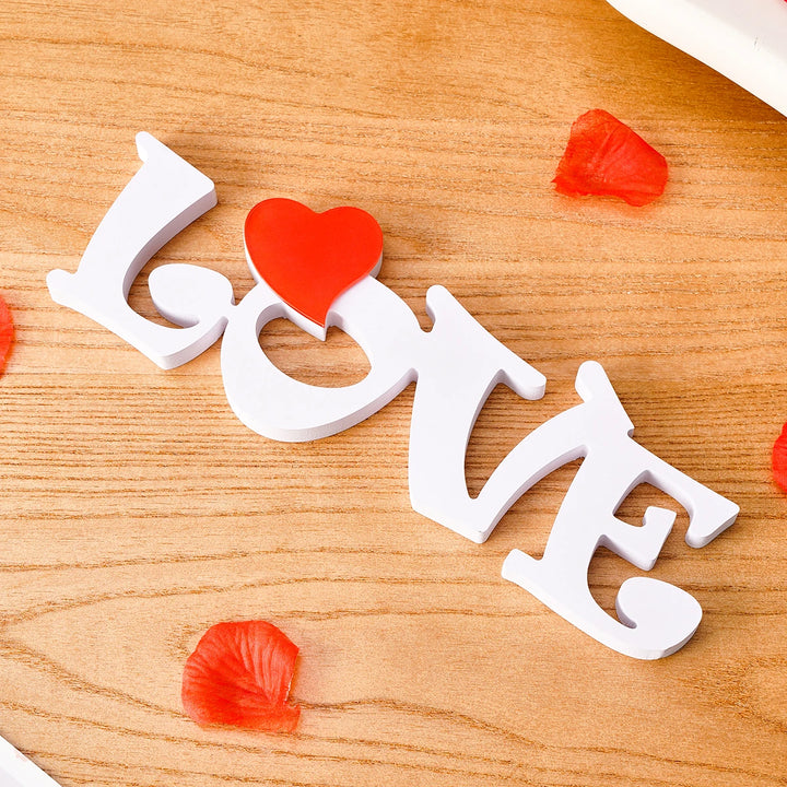 1PC, Valentine's day, a decorative item with a snowboard letter "LOVE" and a red heart decoration